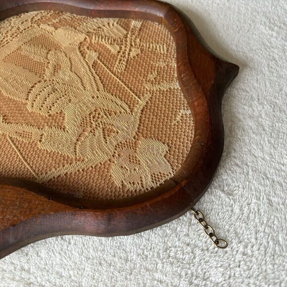 Vintage MCM White Lace Working‎ Woman Wood Silhouette Framed hanging Wall Decor - Picture 6 of 7